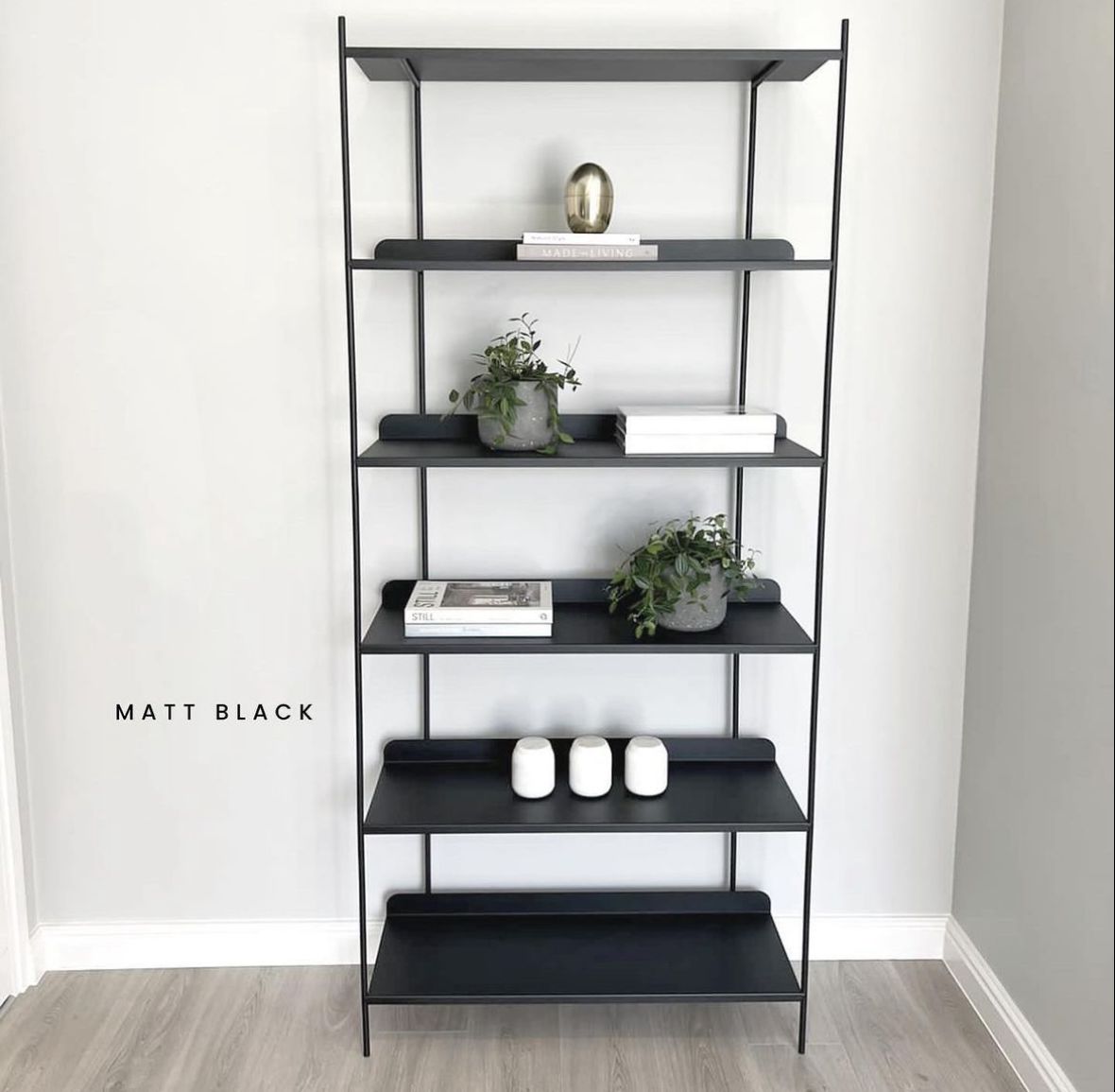 BROOKE DISPLAY SHELF