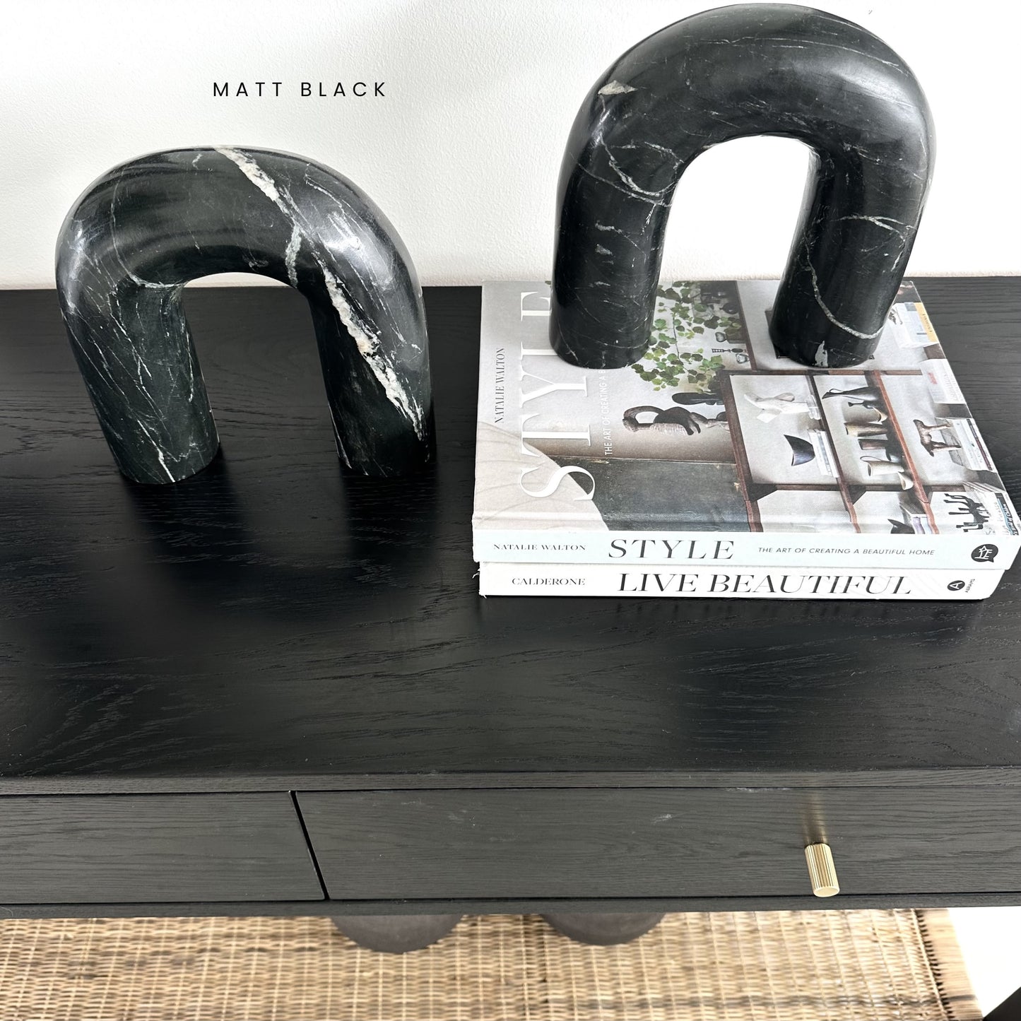 Kensington Console