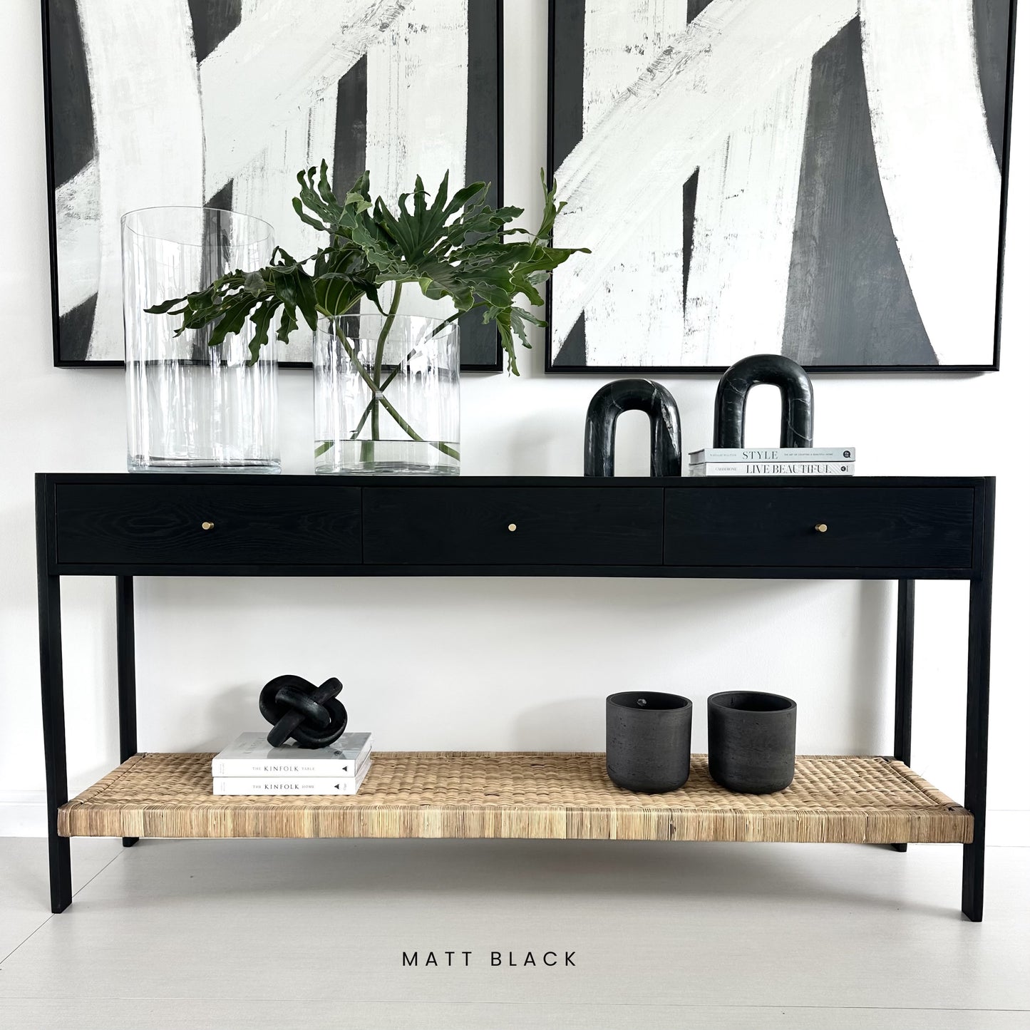 Kensington Console