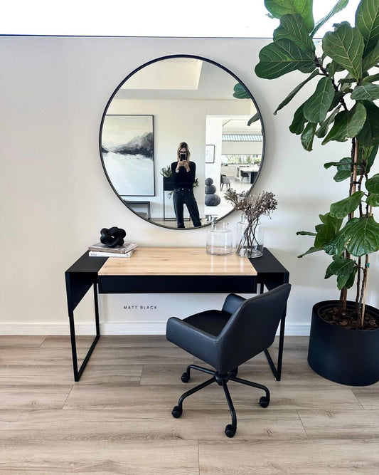 Sevru Designer Desk