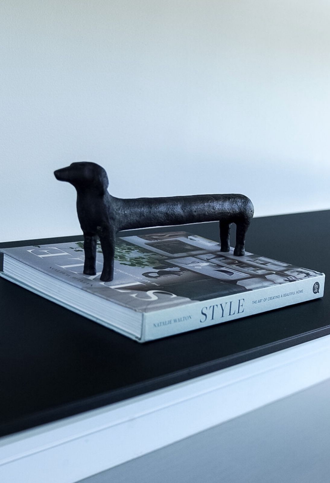 Capsular Console - Glass & Steel