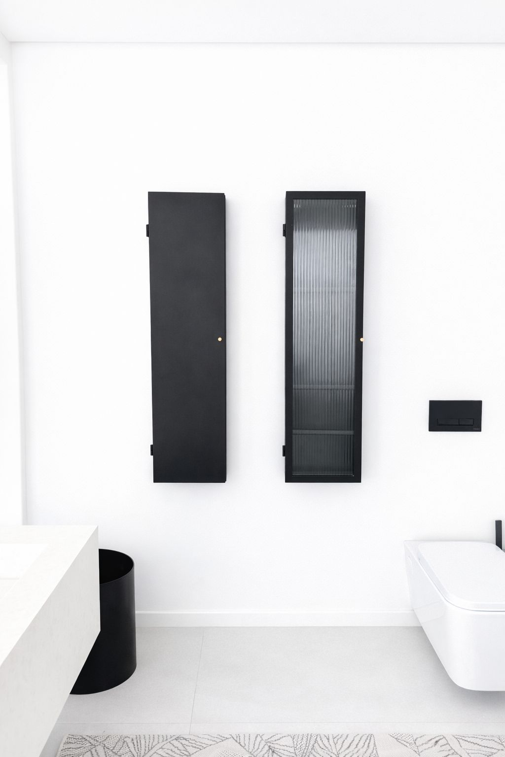 Slate Cabinet - Solid & Reeded Glass